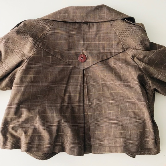 ⚡️SALE⚡️ 🖤Brown Plaid Cropped Sheath Blazer🖤 - Picture 4 of 7